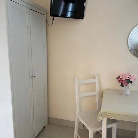 Marina- Nad Morzem بيت ضيافة ياروسوافيتس